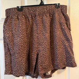 Women's Brown Printed Elastic-Waist Shorts